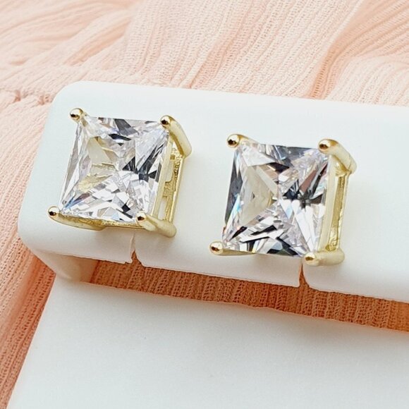 "8MM S925 Sterling Silver CZ Stud Earrings for Women/Girl, US19251037 - Picture 10 of 11